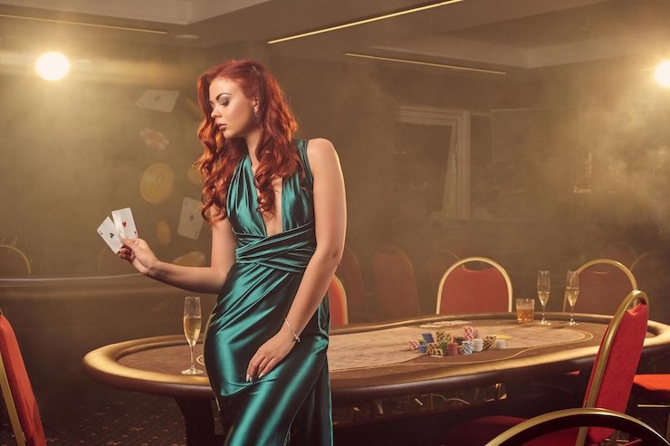 Live Bandar Poker table on cuan777 login with dealer, players, and real-time card display